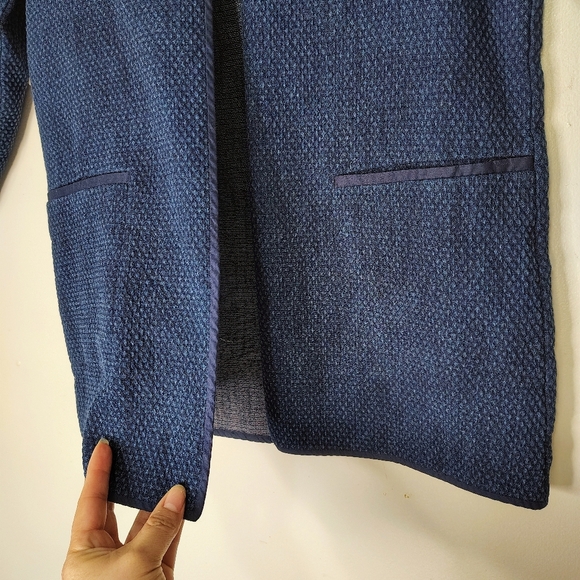 Eileen Fisher women's woven denim cardigan jacket, textured, sz 2P, oversized. - Picture 4 of 13